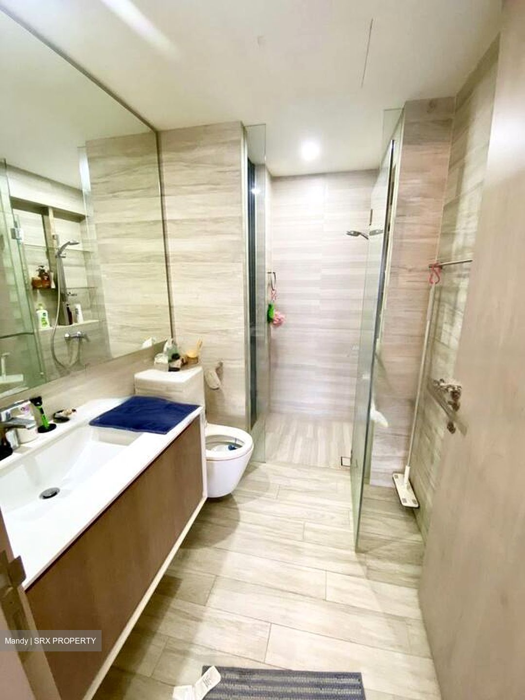 J Gateway (D22), Condominium #635549321